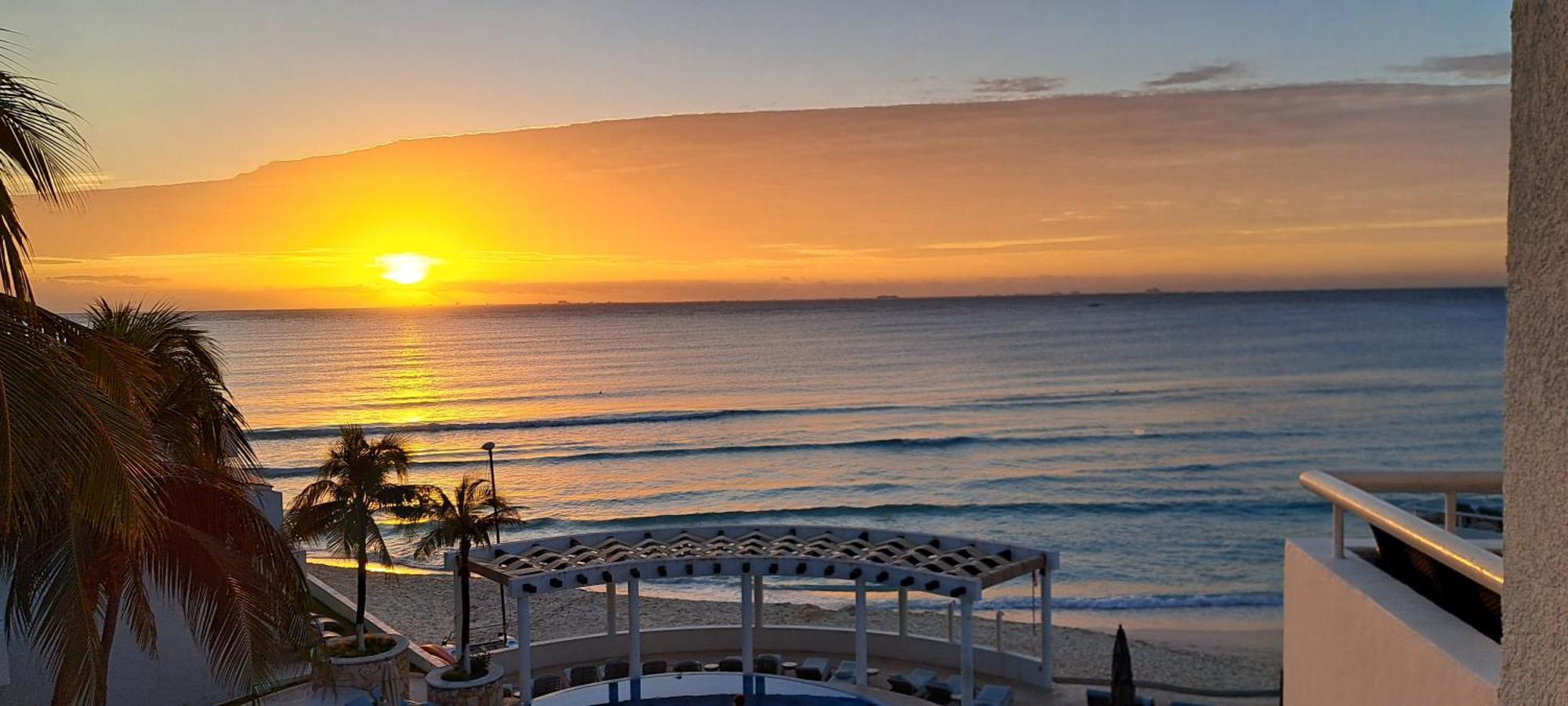 Sunset Fishermen Beach & Spa Resort Playa del Carmen Exterior photo